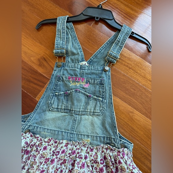 Girls Denim Dress Jumper Jeans Overall Big Girls Size 16
STUFF By Hilary Duff - Picture 4 of 10